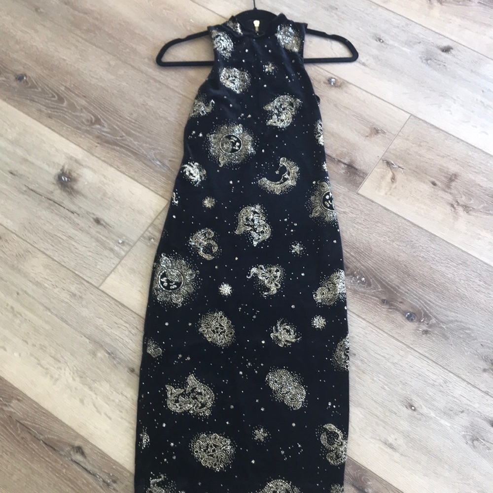 Black dress